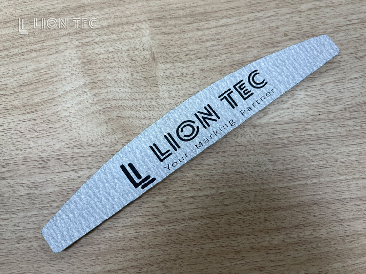 指甲銼UV噴碼機：打樣案例分享，幫你輕松實現個性化定制！